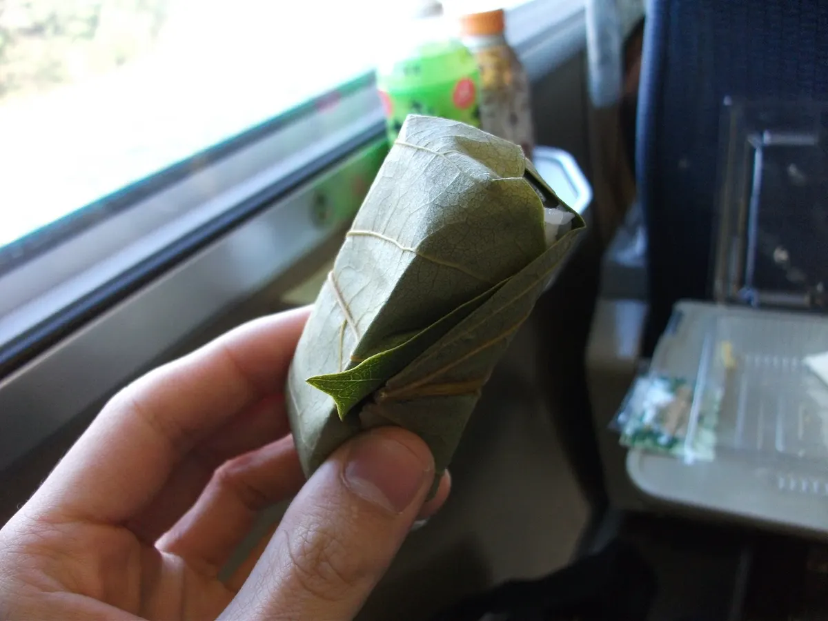 柿の葉すし