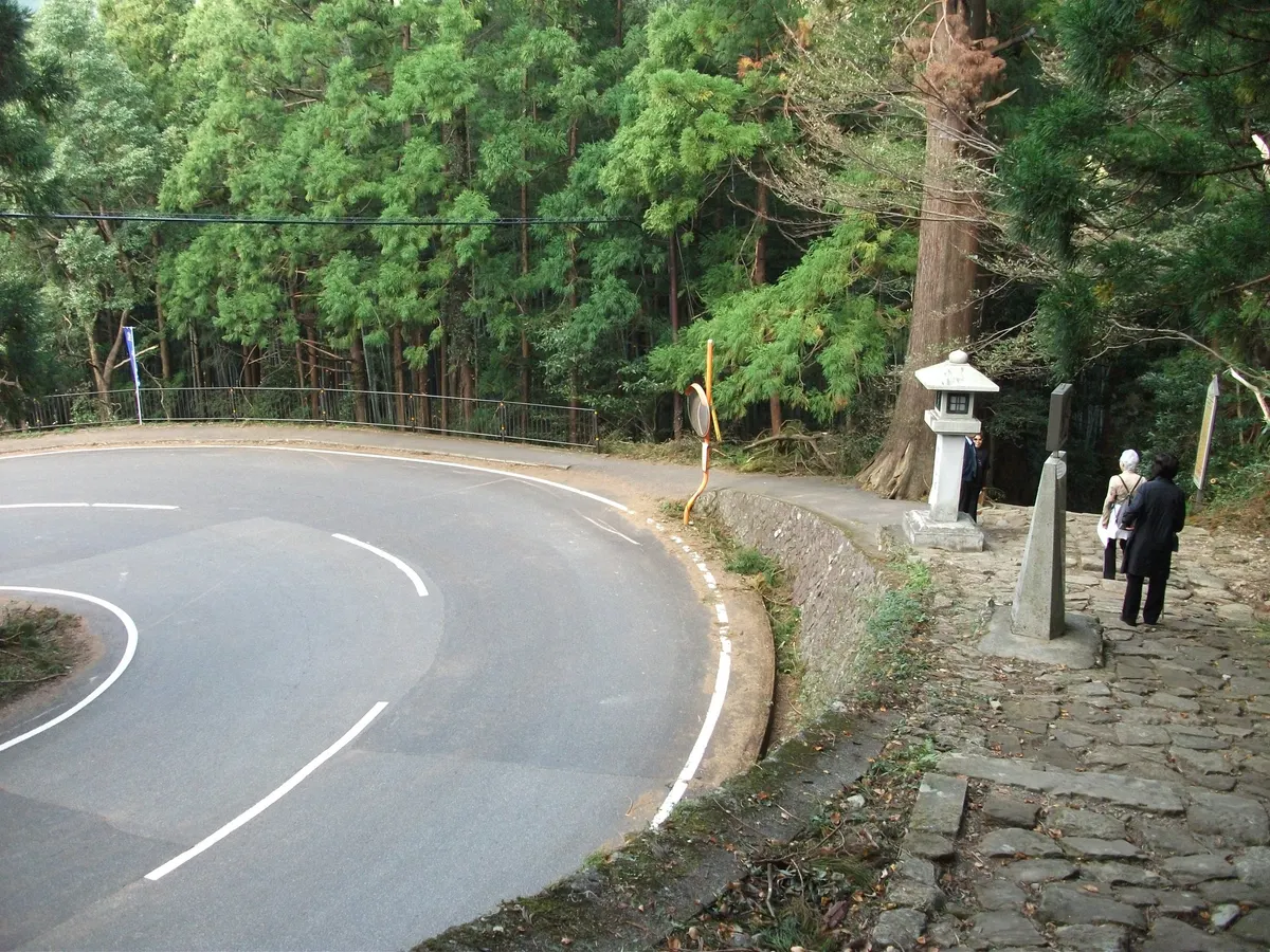 大門坂中間地点