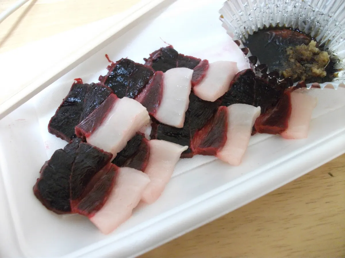 くじらの刺身