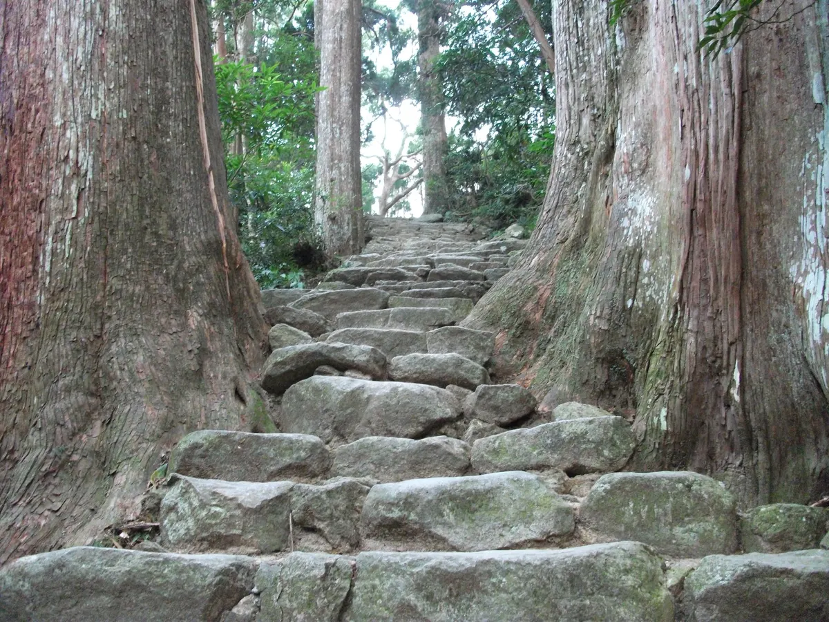 青岸渡寺から那智滝までの徒歩道