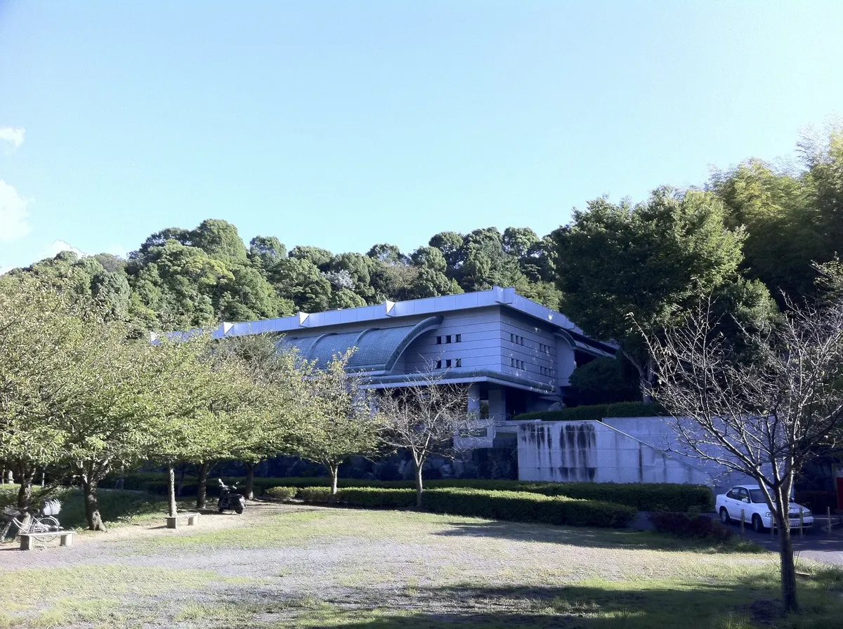 松山市考古館