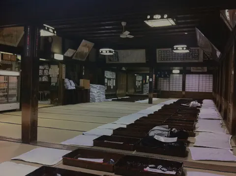 道後温泉本館・神ノ湯二階席の座敷